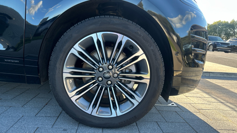 Land Rover Range Rover Evoque 2.0 D200 Autobiography 5dr Auto [Revised] Diesel Hatchback